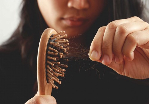 Natural Remedies for Female Hair Loss: How to Effectively Treat Hair Loss in Women